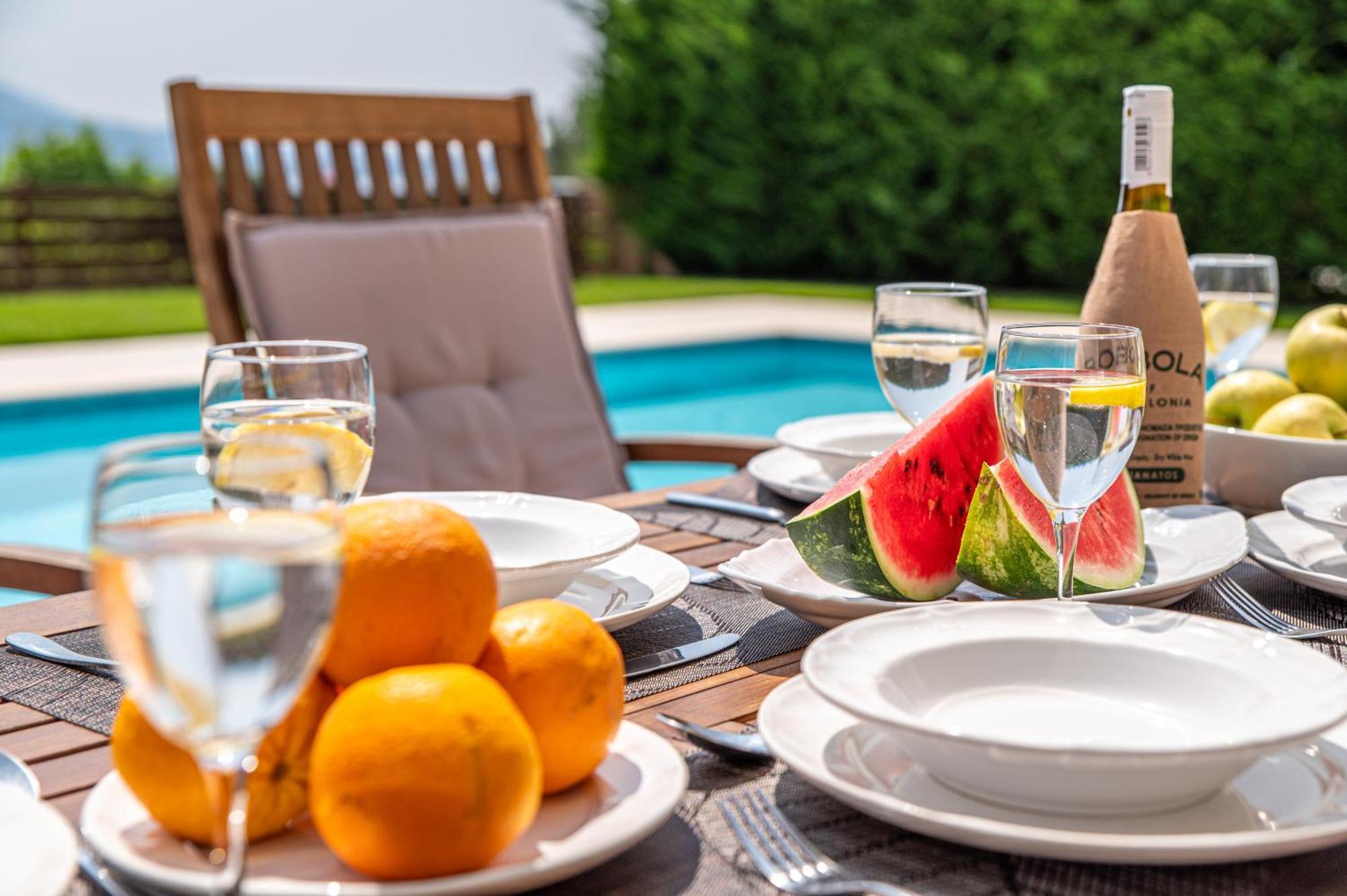 Armonia Villas ลิคชูรี ภายนอก รูปภาพ