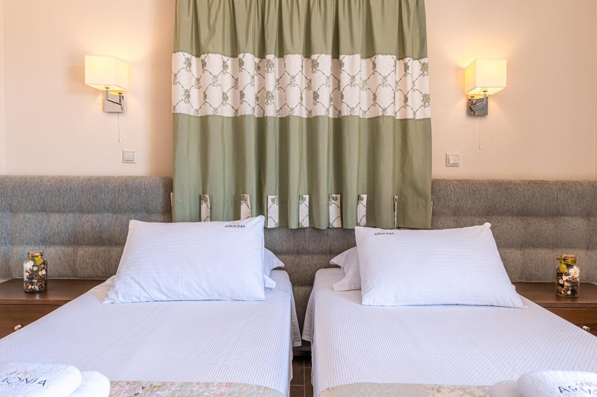 Armonia Villas ลิคชูรี ภายนอก รูปภาพ
