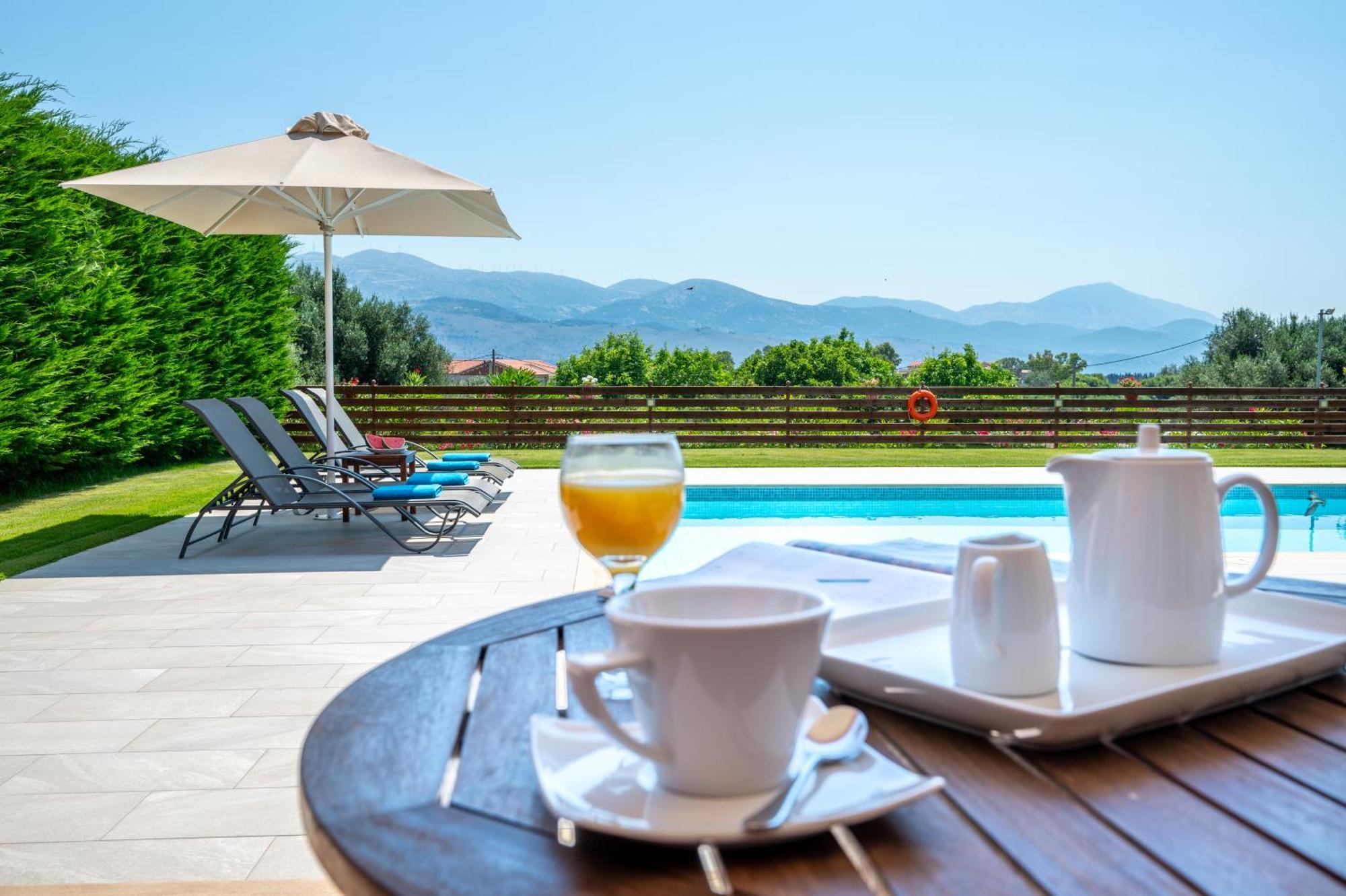 Armonia Villas ลิคชูรี ภายนอก รูปภาพ