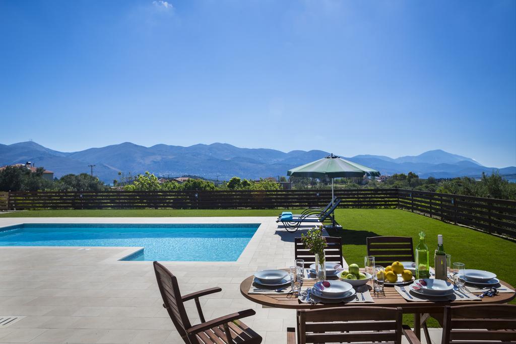 Armonia Villas ลิคชูรี ภายนอก รูปภาพ